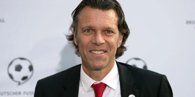 Sieht Wissenslücken bei den Schiedsrichtern: Ex-Referee Urs Meier. Sieht Wissenslücken bei den Schiedsrichtern: Ex-Referee Urs Meier.