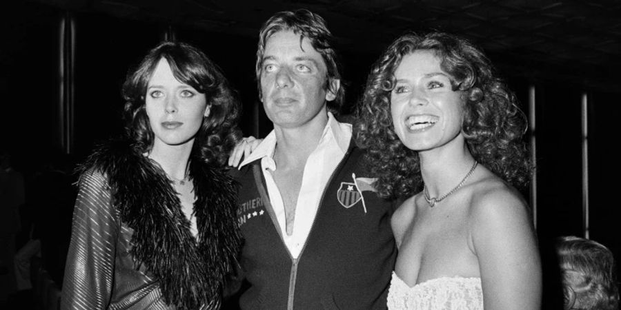 Just Jaeckin, Sylvia Kristel (L) und Corinne Cléry (R)