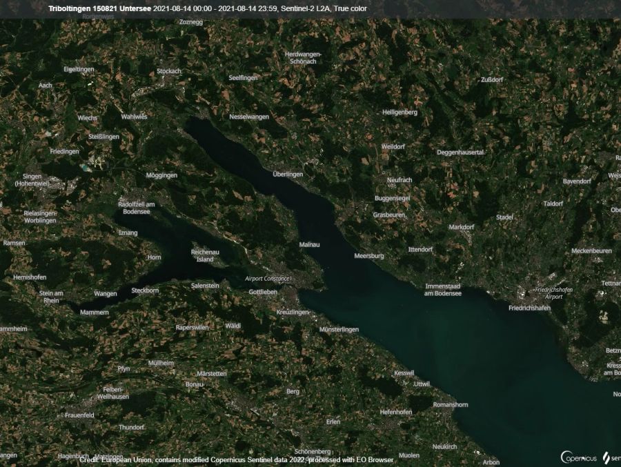 Am Untersee des Bodensee ist auf Satelliten-Bildern ein klarer Unterschied zu sehen zwischen dem 15. August 2021 und...