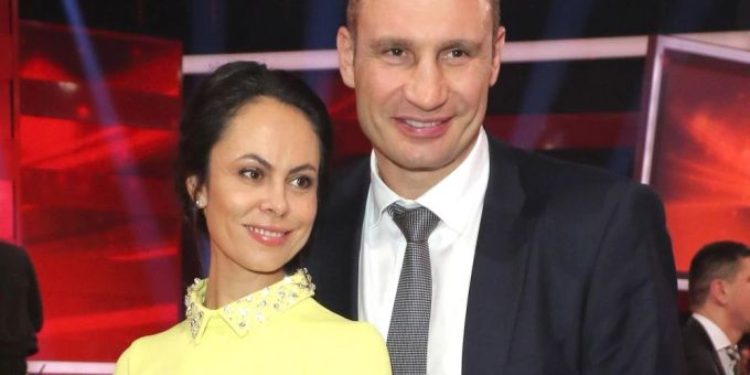 Vitali Klitschko mit Ex-Frau Natalia bei einer TV-Spendengala 2016 in Berlin. Vitali Klitschko