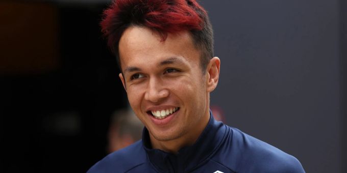 Der Formel-1-Rennstall Williams hat den Vertrag mit Alexander Albon verlängert. Der Formel-1-Rennstall Williams hat den Vertrag mit Alexander Albon verlängert.