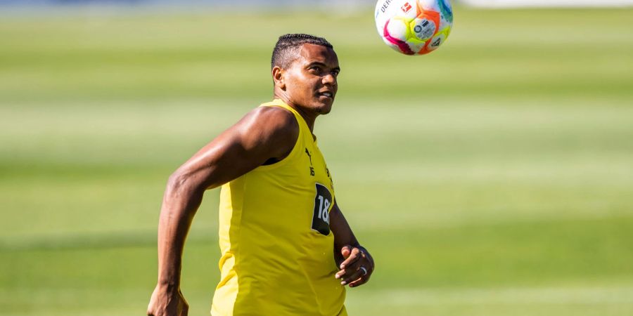 Dortmunds Manuel Akanji steht kurz vor einem Wechsel zu Manchester City.