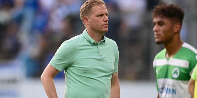 Entlassung droht - Marc Schneider verliert mit Fürth auch in Hannover