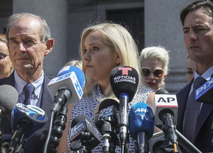 Virginia Giuffre wirft Prinz Andrew vor, sie als Minderjährige missbraucht zu haben. (Archivbild) Epstein Prince Andrew Lawsuit