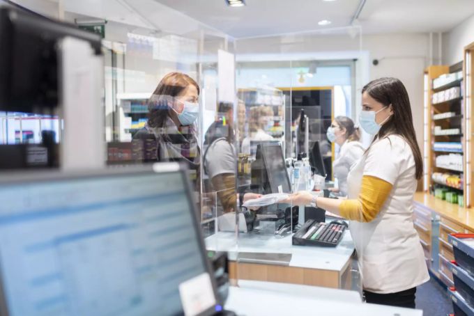 Schnelltests auf das Coronavirus können auch in Apotheken durchgeführt werden. Apotheke