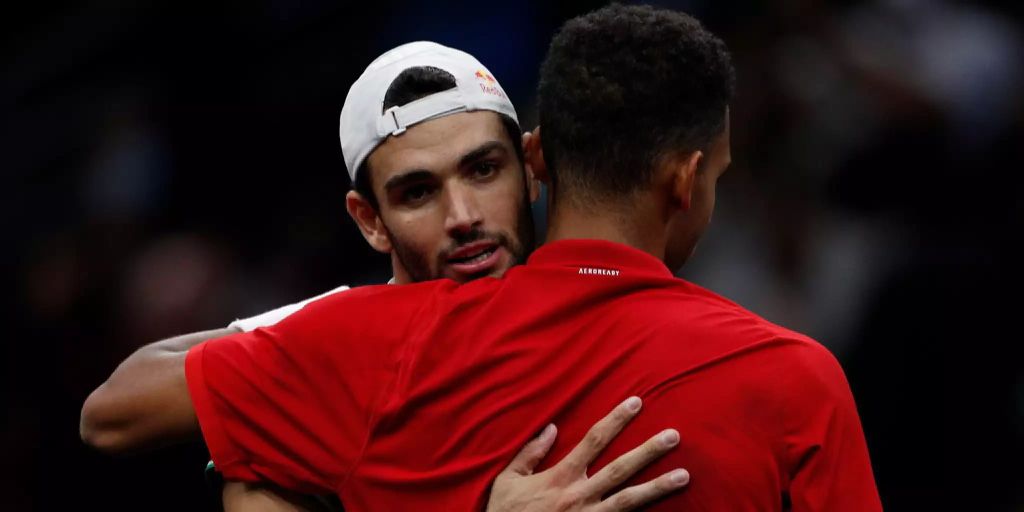 Matteo Berrettini Bezwingt Felix Auger Aliassime Am Laver Cup