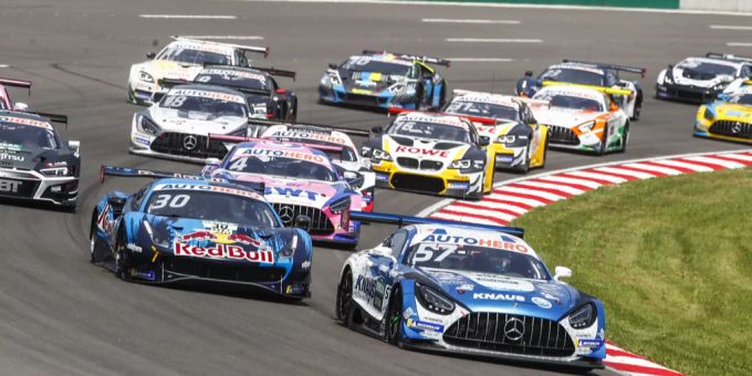 DTM-Rennen - Kelvin van der Linde gewinnt in Zolder