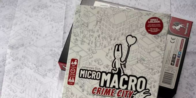 "MicroMacro: Crime City" ist zum Spiel des Jahres 2021 gewählt worden. Foto: Wolfgang Kumm/dpa "MicroMacro: Crime City" ist zum Spiel des Jahres 2021 gewählt worden. Foto: Wolfgang Kumm/dpa
