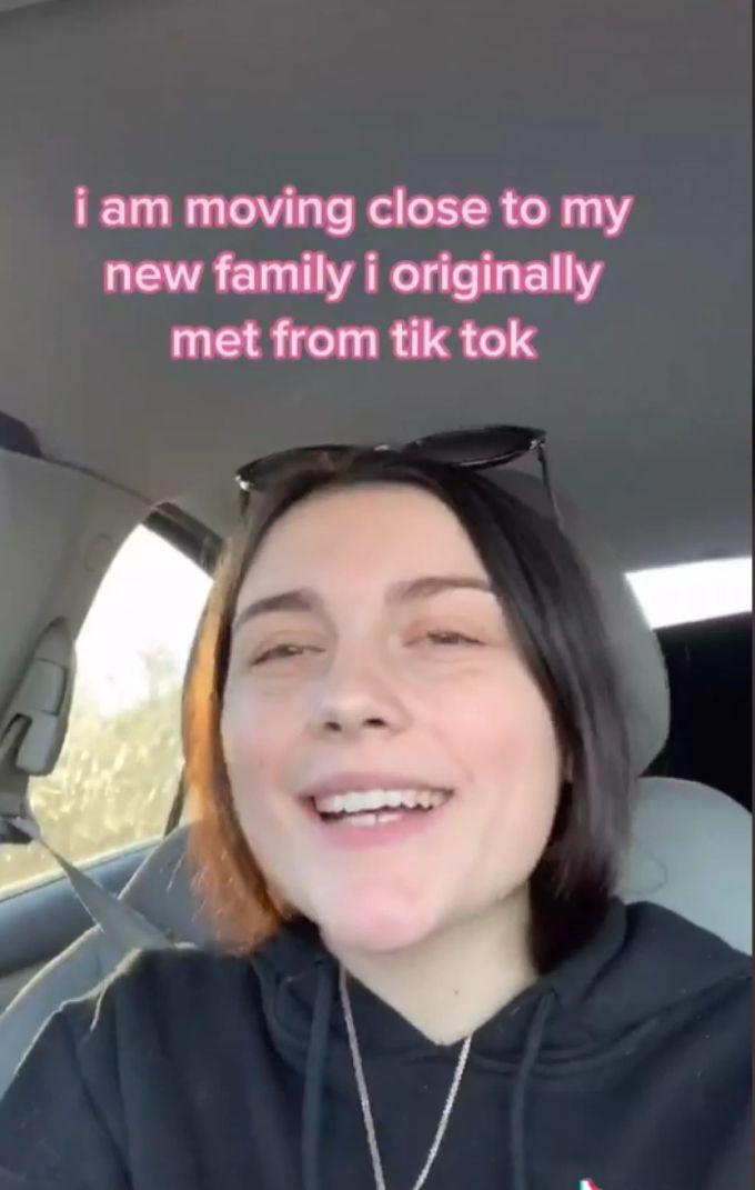 Die Amerikanerin informiert ihre Follower auf TikTok, was sie in ihrem Leben alles macht. TikTok