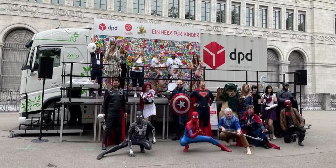 Ein Herz für Kinder - 1. DPD Kinder-Malfestival in Zürich