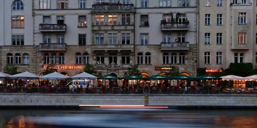 Aussengastronomie in Berlin Anfang Juni