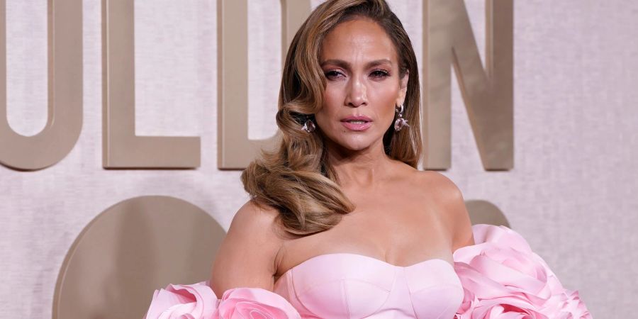 Mit 54 Jahren ist Jennifer Lopez angesagter denn je: Auf Instagram folgen ihr mehr als 250 Millionen Menschen.