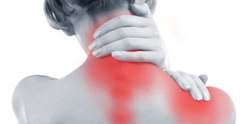 Frau Rücken rot Schmerz
