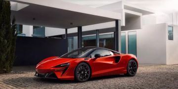 McLaren Artura, Werbefoto