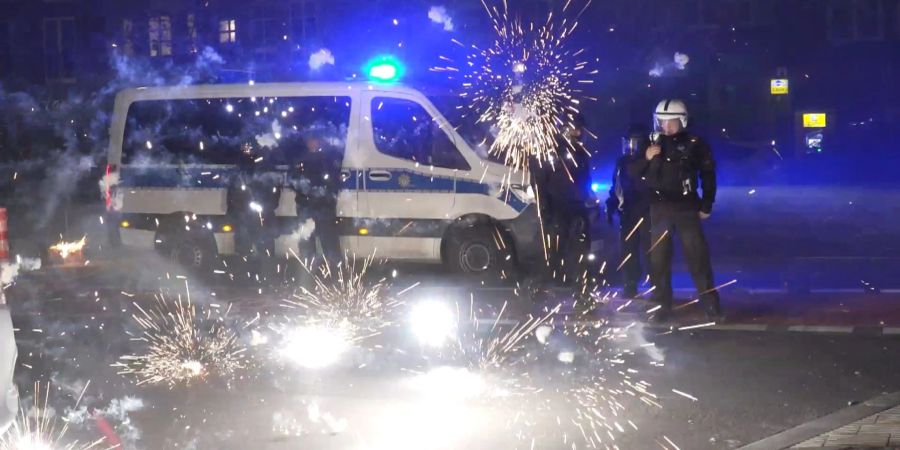 Vor allem in Berlin kommt es an Silvester immer wieder zu Ausschreitungen.