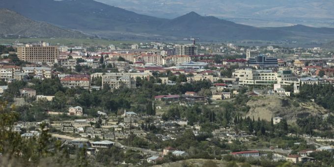 Die ehemalige Hauptstadt des umstrittenen Gebiets Bergkarabach, das zu Armenien zählte und nun von Aserbaidschan erobert wurde. (Archivbild) bergkarabach armenien