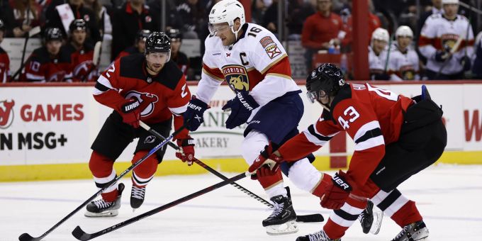 Die New Jersey Devils tauchen in der NHL erneut. NHL