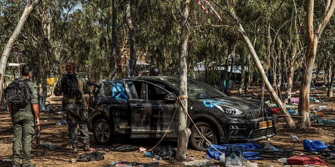 Augenzeuge - Hamas-Angreifer vergewaltigten tote Frau und lachten