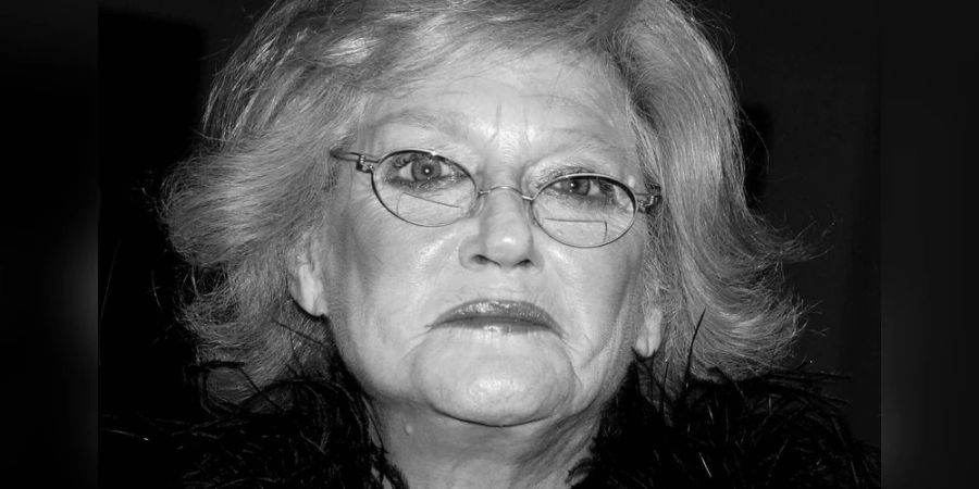 Suzanne Shepherd