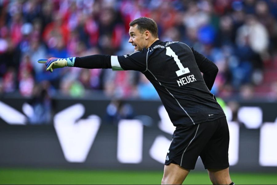 Manuel Neuer hütet gegen Darmstadt erstmals seit zehn Monaten wieder das Bayern-Tor.