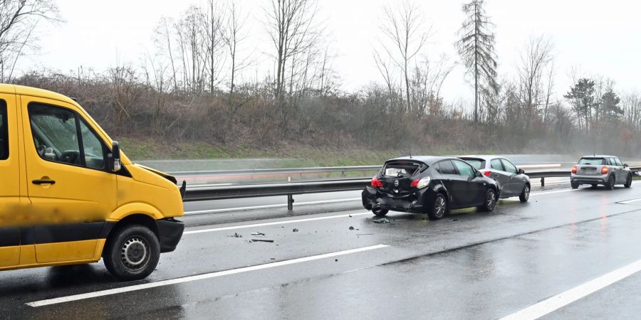 Sempach A2: Auffahrkollision