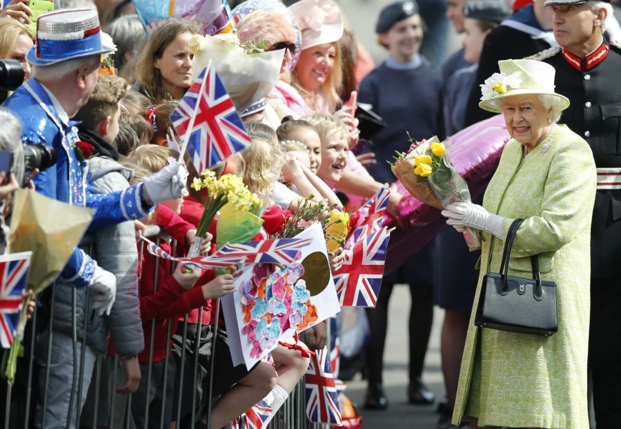 Queen Elizabeth Meghan Markle