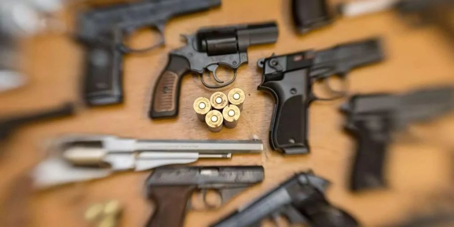 Die genauen Gründe, weshalb mehr Schweizer Waffen erwerben wollen, sind allerdings nicht bekannt. (Symbolbild)