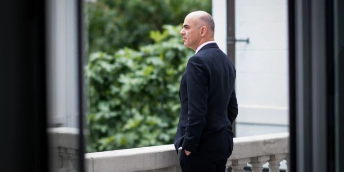 «Nie verstanden» - Start-up schenkt überfordertem Berset neue CO2-Ampel