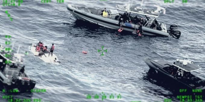 Rettungseinsatz vor Puerto Rico Rettungseinsatz vor Puerto Rico