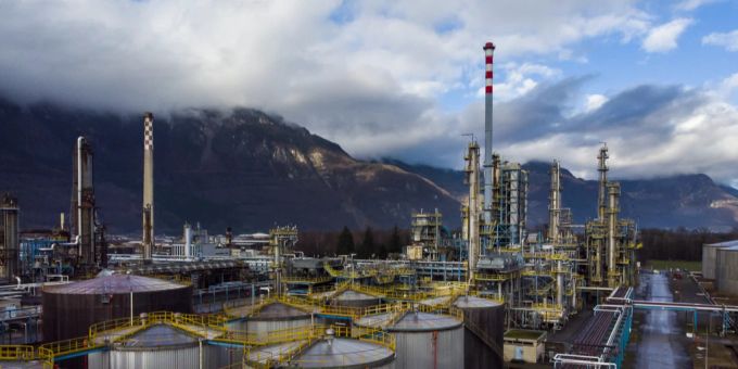 Die Pflichtlager für Mineralöl dürfen angezapft werden. Mineralöl