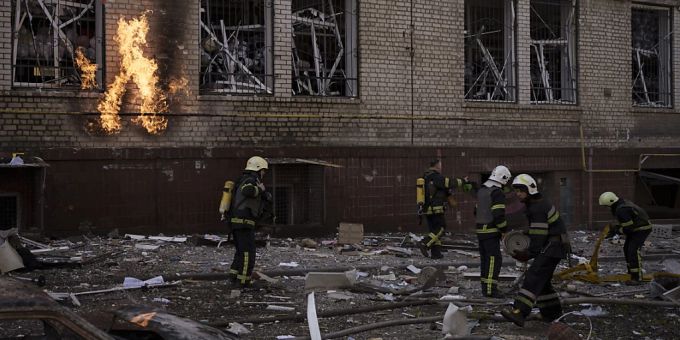 Nacht im Überblick - Selenskyj: Waffen-Verzögerungen kosten Leben