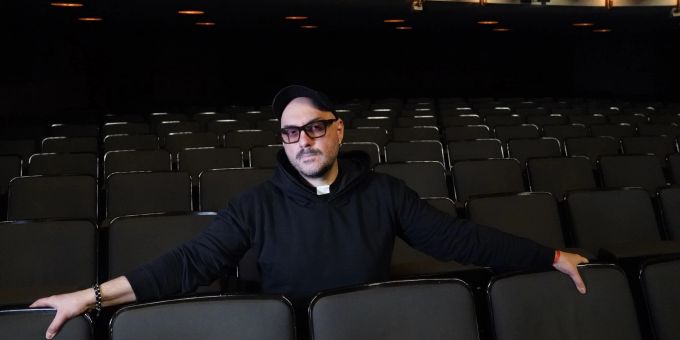 Der russische Regisseur Kirill Serebrennikow im Thalia Theater in Hamburg. Der russische Regisseur Kirill Serebrennikow im Thalia Theater in Hamburg.