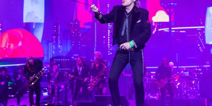 Udo Lindenberg performt beim ersten Konzert der Tournee «Udopium Live 2022» in Schwerin. Udo Lindenberg performt beim ersten Konzert der Tournee «Udopium Live 2022» in Schwerin.