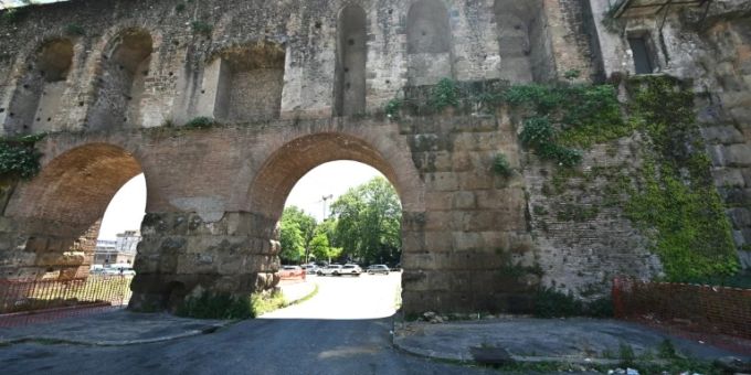 Die Porta Maggiore in Rom Die Porta Maggiore in Rom