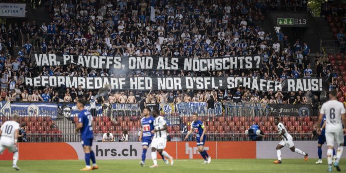Auch die Fans des FC Luzern haben eine klare Meinung zu den Reform-Plänen in der Super League. fc luzern super league