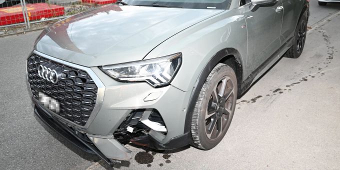 Widnau: Auto prallt gegen Metallstange – Fahrerin alkoholisiert Widnau: Auto prallt gegen Metallstange – Fahrerin alkoholisiert