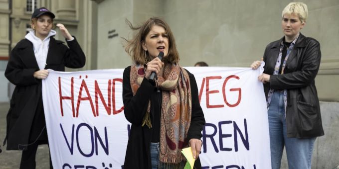 Ronja Jansen tritt als Präsidentin der Juso zurück. Ronja Jansen Juso