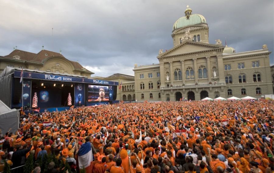 Fussball-EM 2008 Holland Bern