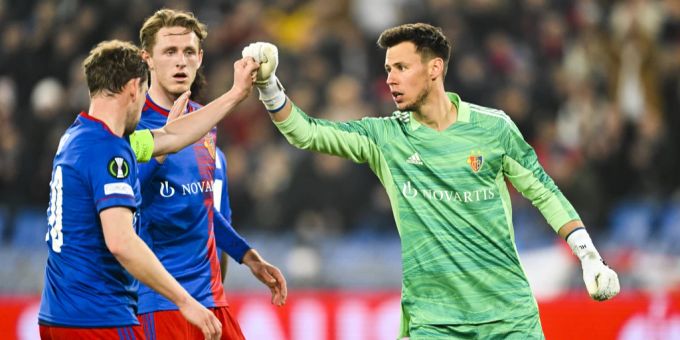 Kein Platz beim FCB - ÖFB-Torhüter Lindner vor Wechsel zum FC Sion?