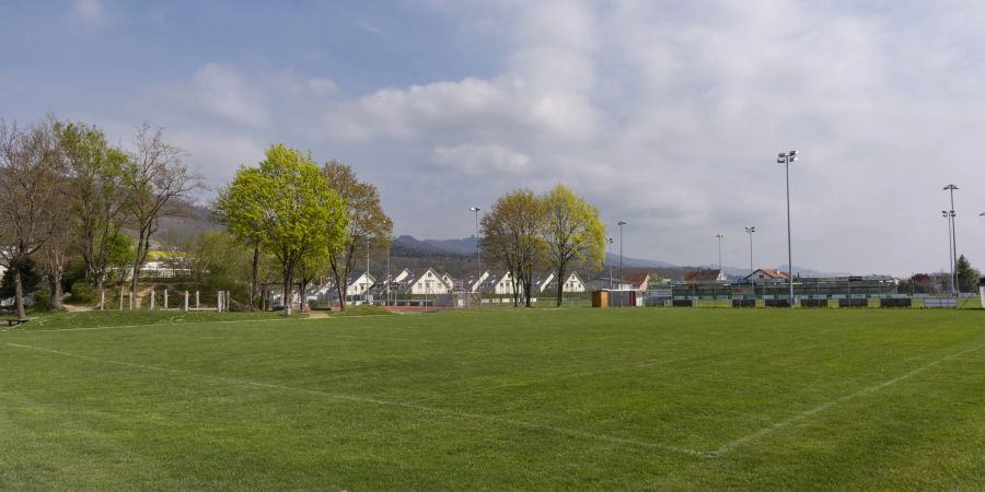 Der Sportplatz beim Schulhaus Kleinwangen in Wangen bei Olten.