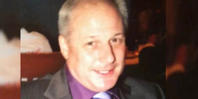 Urs Niederberger, Schulleiter a.D. und Past-Präsident IG-Wohnbaugenossenschaft Stadt Zug und Gewoba Zug. Zug