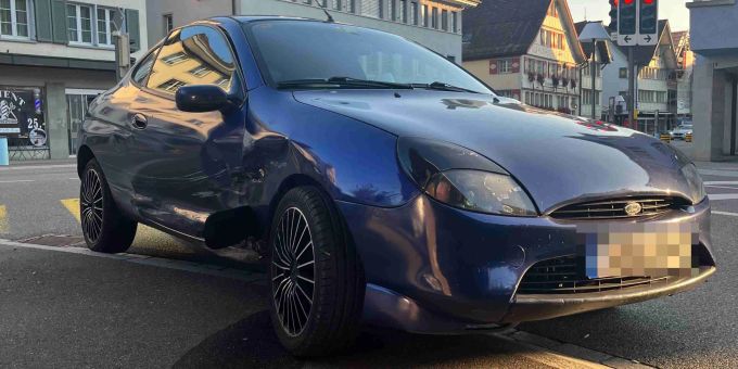 Gossau: In angetrunkenem Zustand Verkehrsunfall verursacht. Unfall in Gossau