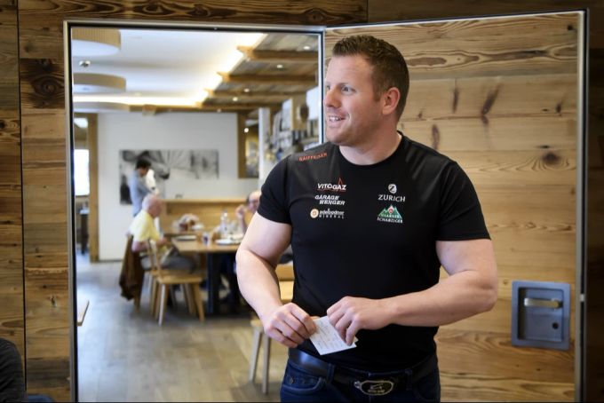 Matthias Glarner bei der Bekanntgabe seines Rücktritts 2019. Matthias Glarner