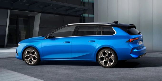 Ab Sommer - Opel Astra bringt neuen Astra Sports Tourer auf den Markt