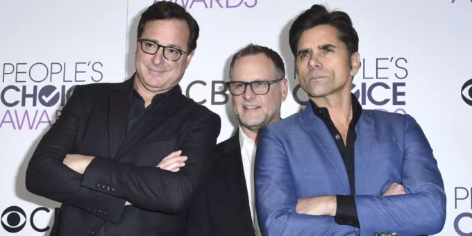 Mit der Serie «Full House» wurde Bob Saget (links) berühmt, für die Neuauflage «Fuller House» kam er mit damaligen Weggefährten (im Bild: Dave Coulier und John Stamos) erneut zusammen. dave coulier