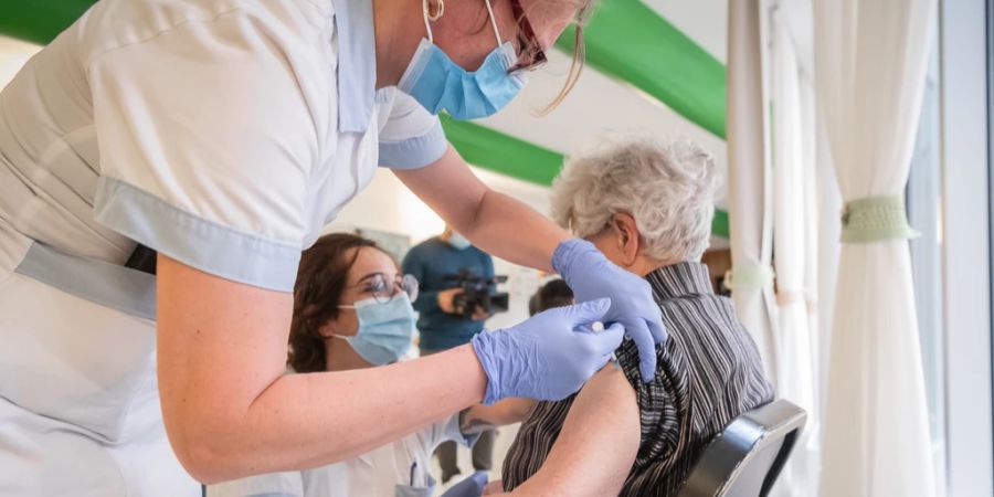 Coronavirus Impfung Booster
