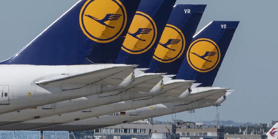 Die Lufthansa nimmt Kurs auf das langgehegte Ziel Italien. Gemeinsam mit der Genfer Reederei MSC strebt die Swiss-Mutter die mehrheitliche Übernahme der Alitalia-Nachfolgerin ITA Airways an. (Archivbild)