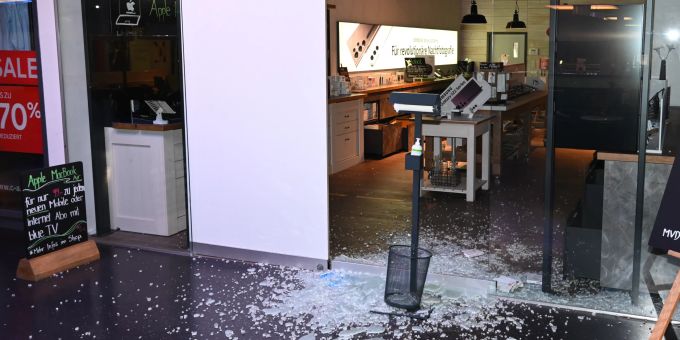 Mels SG: Einbruch ins Einkaufszentrum. Mels SG