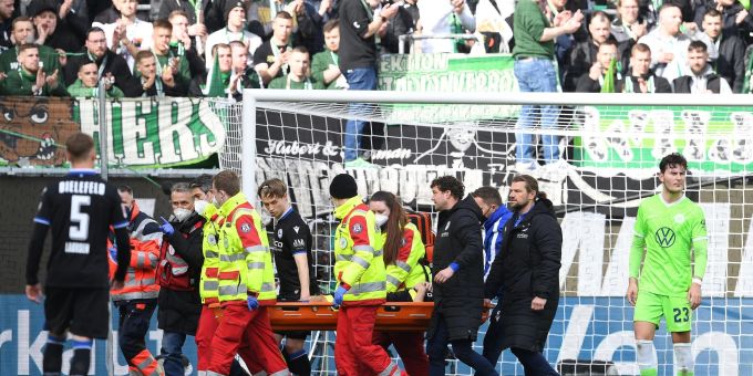 Schweizer im Spital - Arminia gibt «vorsichtig Entwarnung» bei Brunner