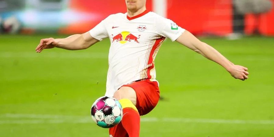 Nach langwierigen Verletzungen steht Nationalspieler Marcel Halstenberg vor seinem Saisondebüt bei RB Leipzig. Foto: Jan Woitas/dpa-Zentralbild/dpa